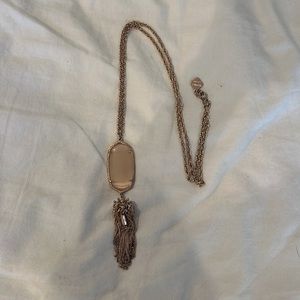 Kendra Scott necklace